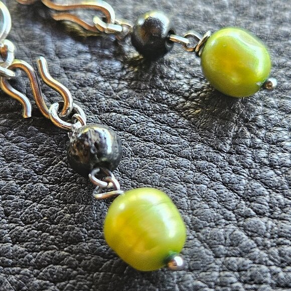 Green Freshwater Pearl Earrings with Sterling Silver - Picture 2 of 5